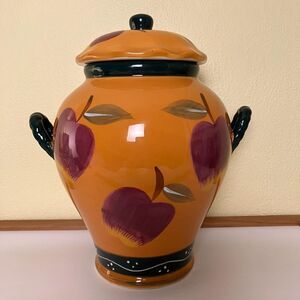 Casa Vero Country Apple cookie jar